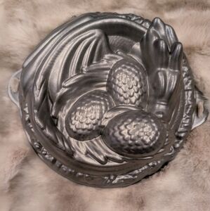 Game of Thrones Dragon Cake Pan